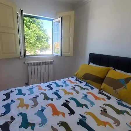 בית נופש Casa Da Laranjeira, Perto De Obidos, Budha Eden, Dinossauros Parque