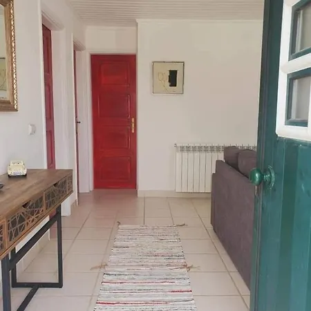 Casa Da Laranjeira, Perto De Obidos, Budha Eden, Dinossauros Parque * Vale Covo (Leiria)