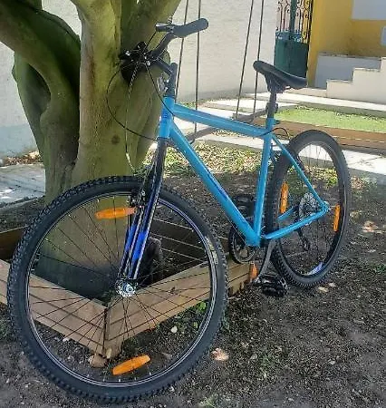 בית נופש Casa Da Laranjeira, Perto De Obidos, Budha Eden, Dinossauros Parque Vale Covo (Leiria)