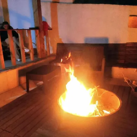 בית נופש Casa Da Laranjeira, Perto De Obidos, Budha Eden, Dinossauros Parque Vale Covo (Leiria)