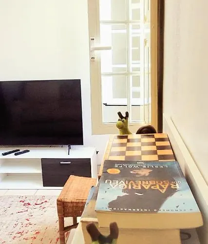 Casa Da Laranjeira, Perto De Obidos, Budha Eden, Dinossauros Parque *